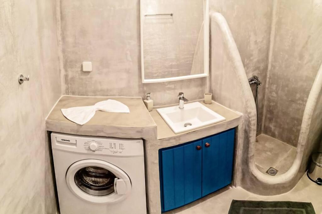 House Blue Apartment Kostos